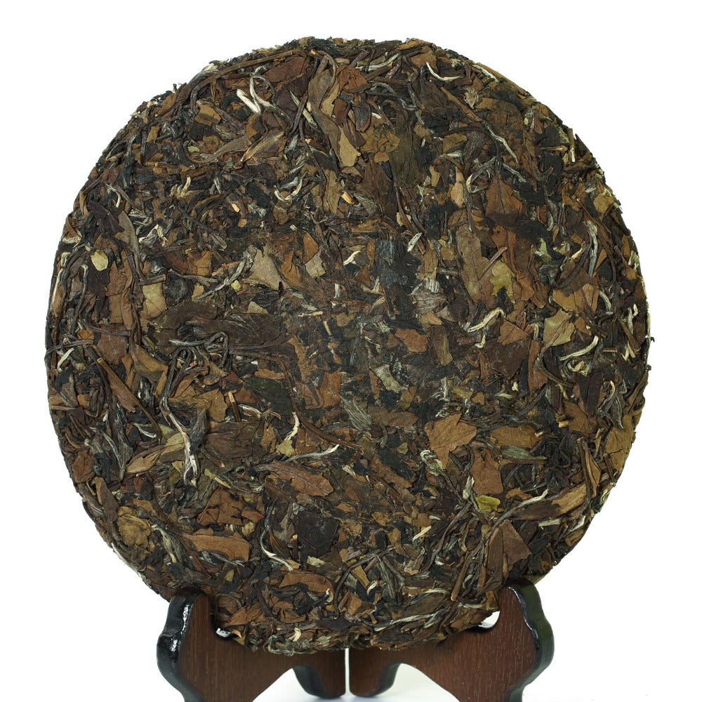 HelloYoung Year 360g Remote Mountain Wild GongMei Tribute Eyebrow Aged Cake White Tea
