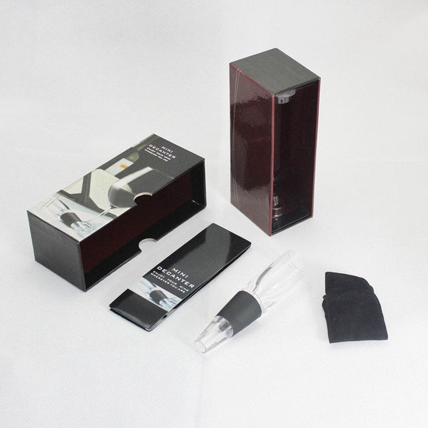 High Quality Mini Red Wine Aerator New Portable Travel Magic Decanter Essential Wine Quick Acrylic Aerator Pourer Decanter