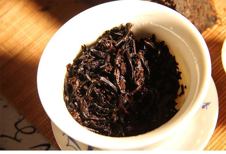 HelloYoung20 Years Old Pureh High quality Yunnan Puer Tea 250g Premium Chinese Pu'Er Tea