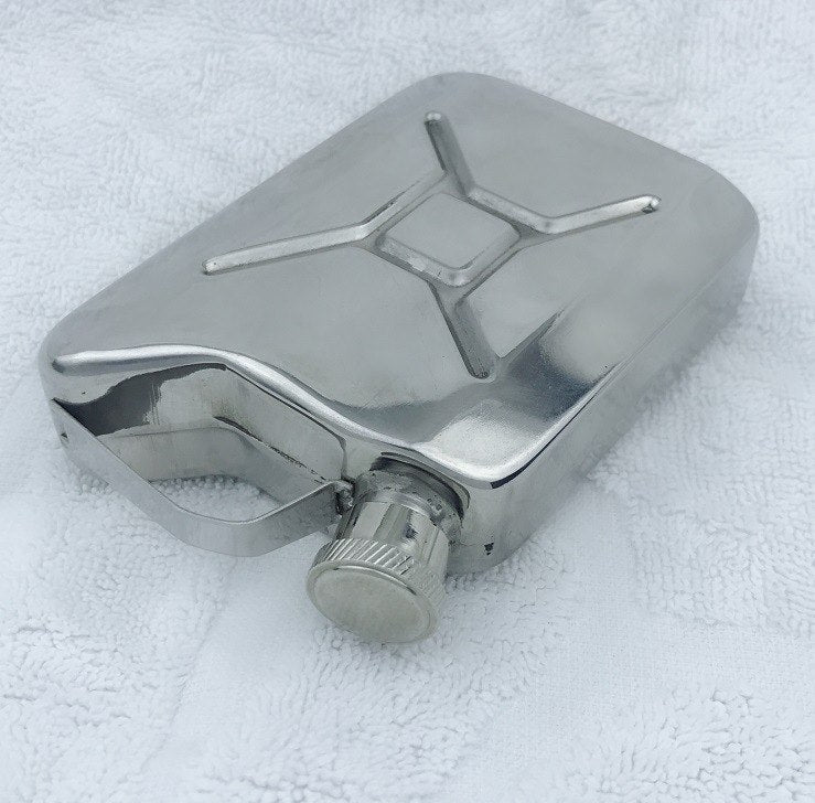 Portable Flagon Stainless Steel Jerry Can Hip Flask 5 oz Steel Fuel Petrol Can For Whisky Liquor Bottle Gasoline Can