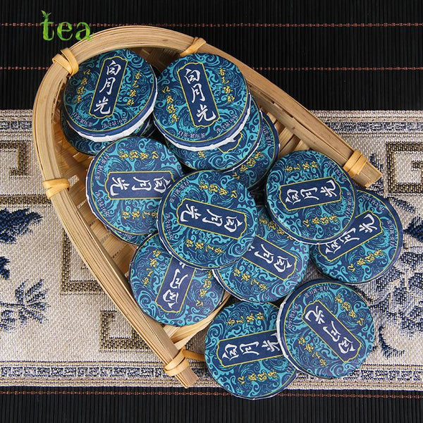 HelloYoungTea Yunnan Ancient Tree White Tea, Gaoshan Yangtuo, Moonlight Beauty, White Peony, White Moonlight, Xiaotuo Tea Cake, Honey Aroma and Sweetness 云南古树白茶，高山阳陀，月光美人，白牡丹，月光白，小沱茶饼，蜜香甘甜