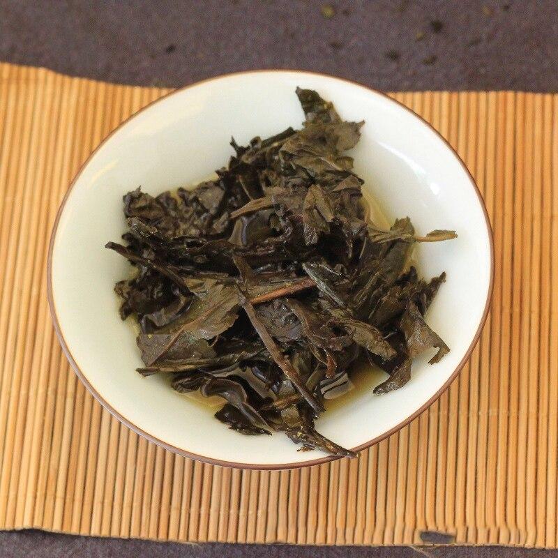 HelloYoungTea 2015 Aanhua Fu Cha Aged Dark Tea, Pressed Dark Tea with Golden Flower, 950g
