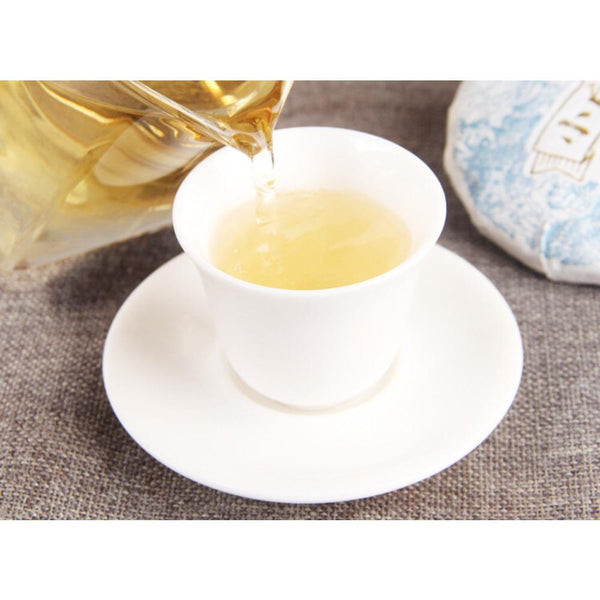 Yunnan High Mountain Old Tree White Tea Cake 100g Xiao Bai Tian Bai Cha 云南高山老树白茶饼 100克 小白甜白茶