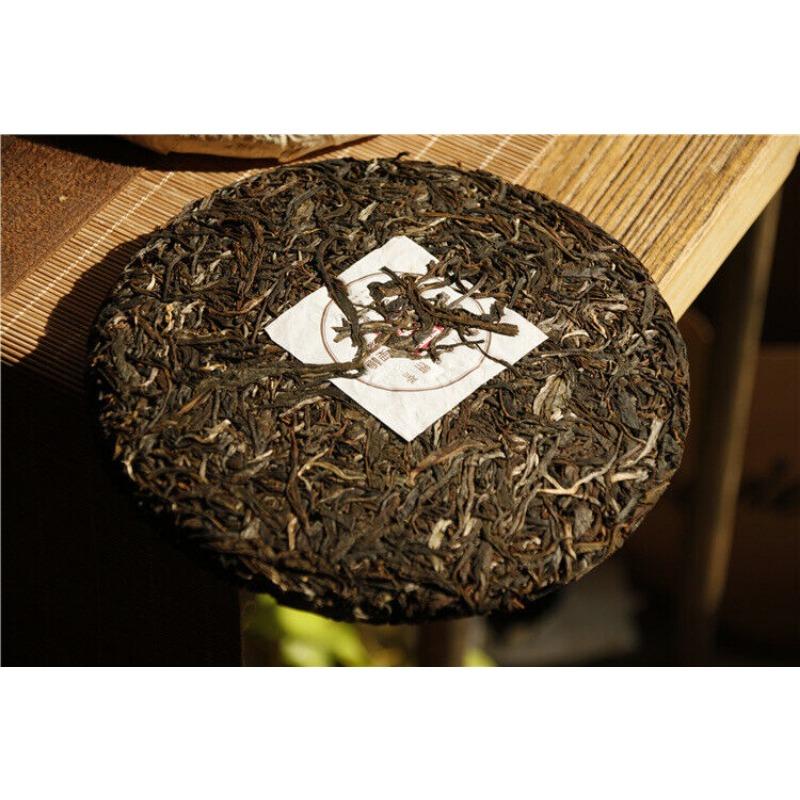 357g Pu-erh Raw Tea Old Panzhang Brown Mountain Yunnan Seven Cakes Hand Pressed