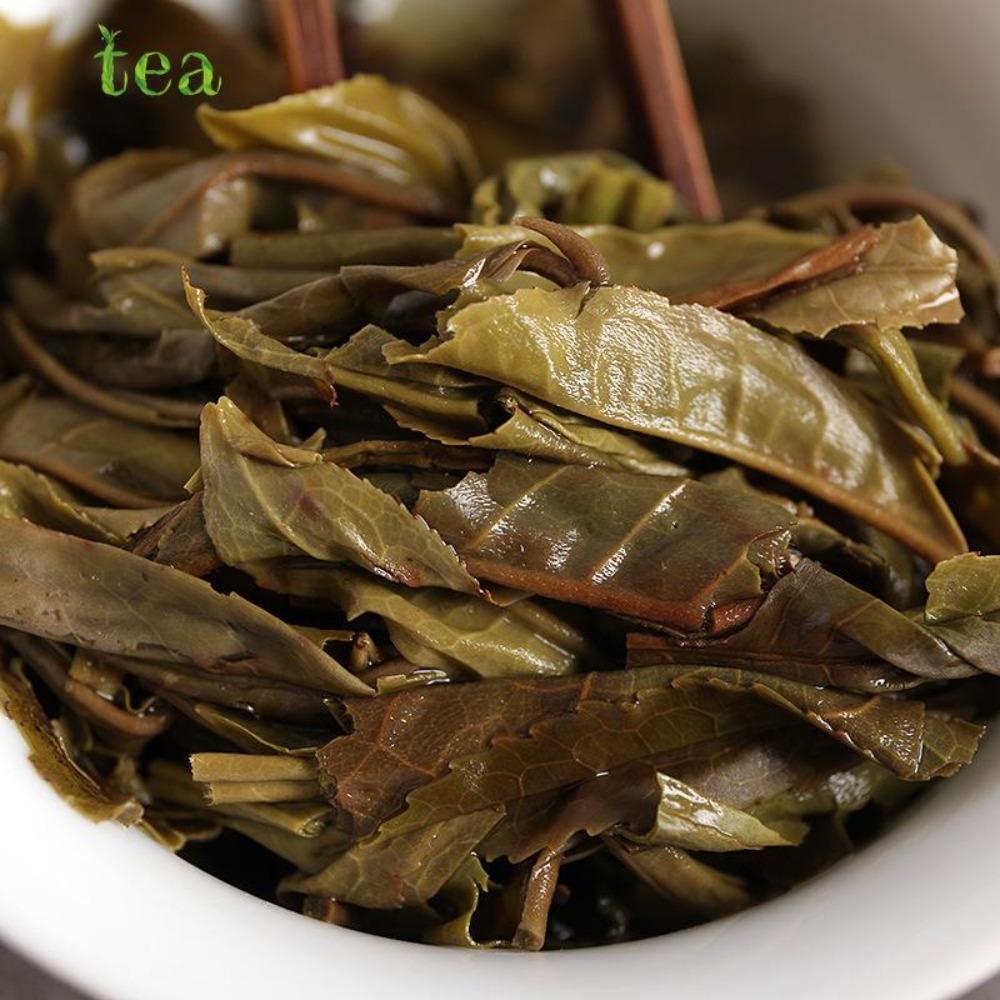 HelloYoungTea 2017 Yunnan Iceland Ancient Tree Raw Puer Tea Cake 200g