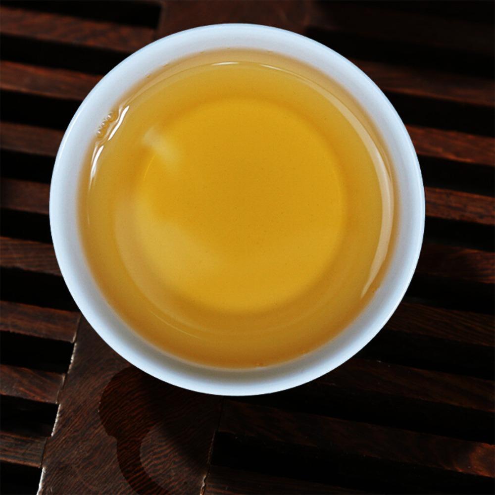 HelloYoungTea Yunnan Puer Tea 357g Golden Silk Organic Natural Pu-erh  Yunnan Pu-erh 357g Cake Organic Golden Silk Tea  Organic Puer Tea 357g Yunnan Gold Tips Cake
