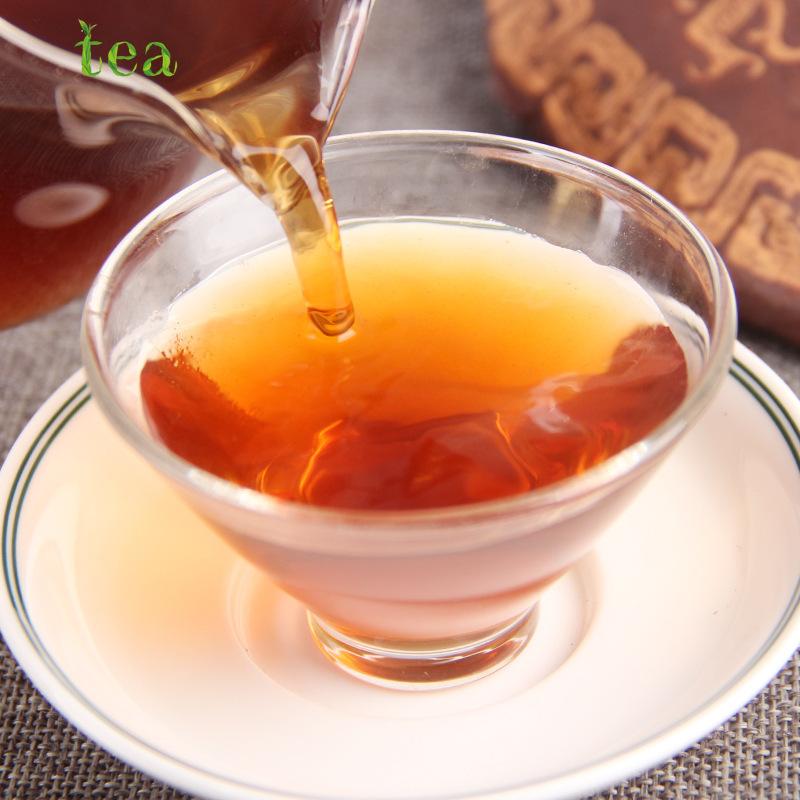 HelloYoungTea Menghai Chengyun Aged Pu'er Prepared Tea, Yunnan Special 7-Cake Package in Whole Bamboo Husk