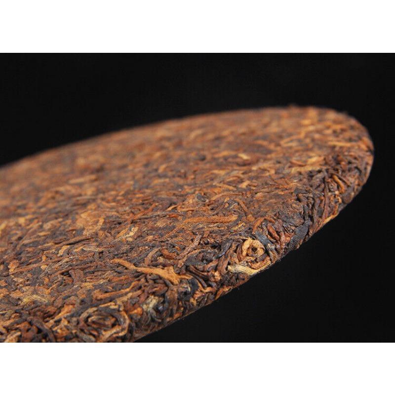 357g Palace Pu-erh Golden Bud Tea Cake Ancient Tree Pu-erh Tea Black Tea