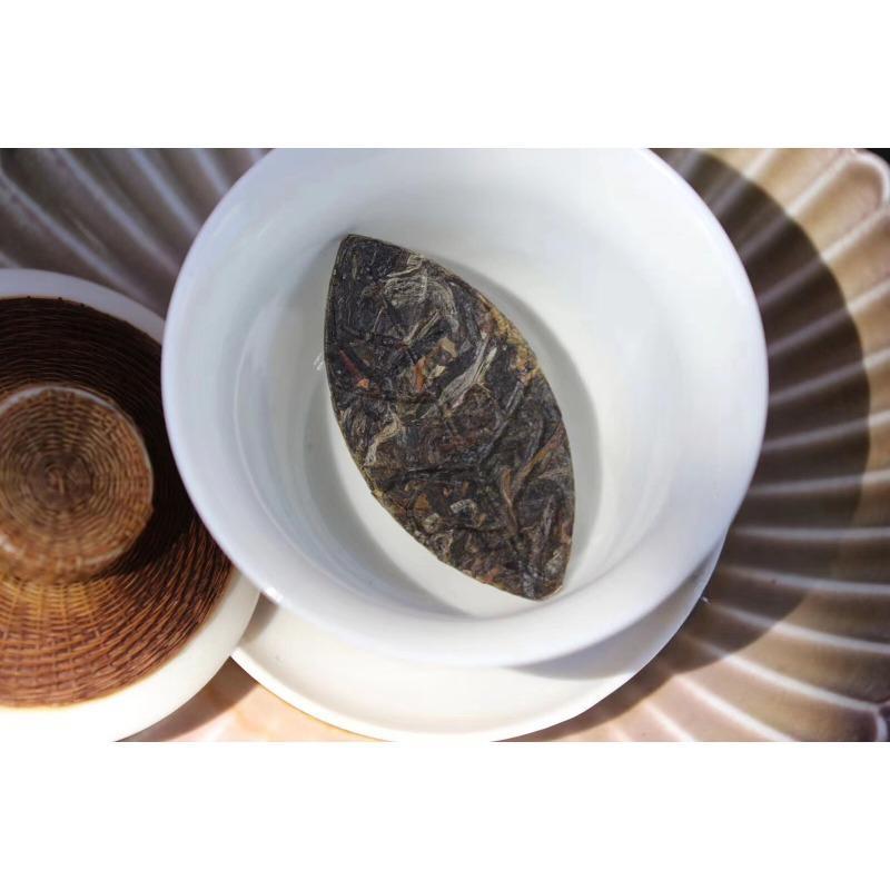 500g Golden Leaf Pu-erh Raw Tea Menghai Big Tree Golden Leaf Tea