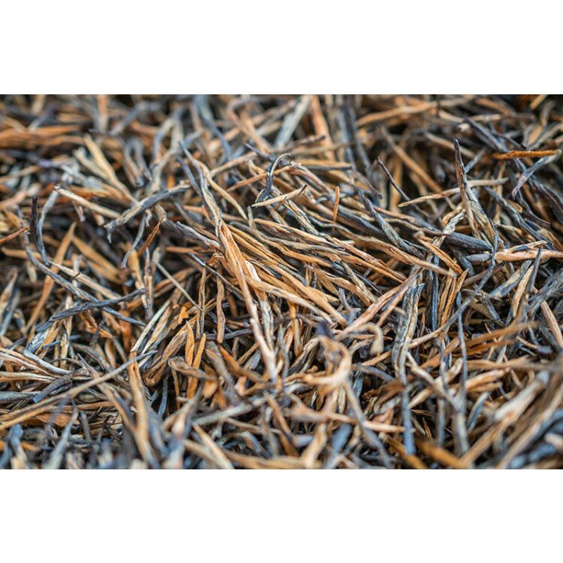 Yunnan Fengqing DianHong tea Pine Needle Un bourgeon une feuille Golden Needle
