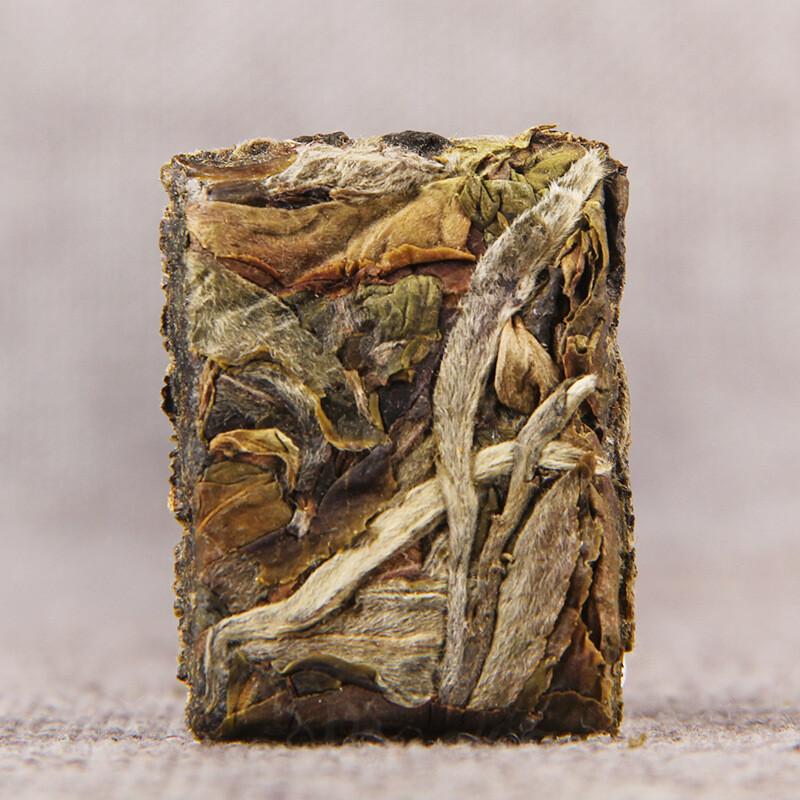 HelloYoungTea Yunnan Ancient Tree White Tea Honey Aroma 500g