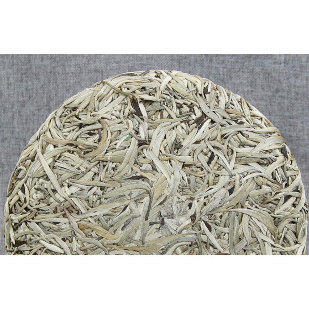 HelloYoungTea Yunnan Silver Needle White Tea Ancient Tree Moonlight White Single Buds 357g