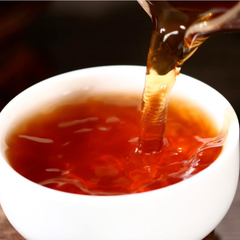 HelloYoungTea Yunnan Pu'er Tea 100g Ripe Cake Aged Old Tree Tea Golden Bud Ripe Tea
