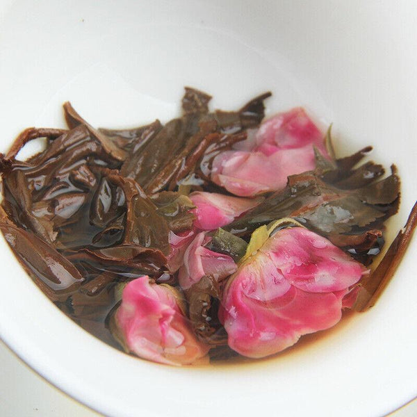HelloYoungTea 100g Yunnan Old Tea Tree Red Rose Black Tea Fengqing Dian Hong Rose Tea Cake