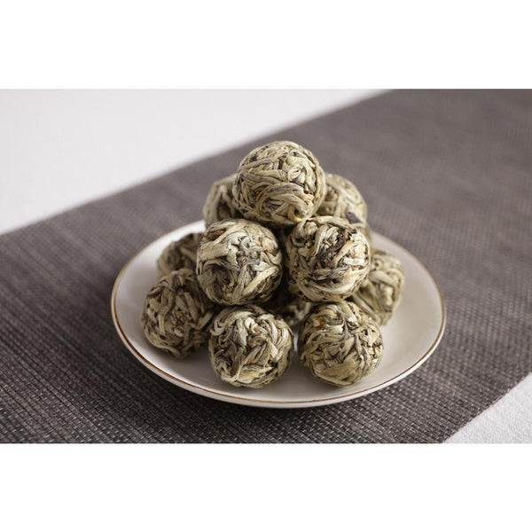 HelloYoungTea Handmade Moonlight Yunnan White Tea Beauty Silver Needle White Tea Ball Long Zhu