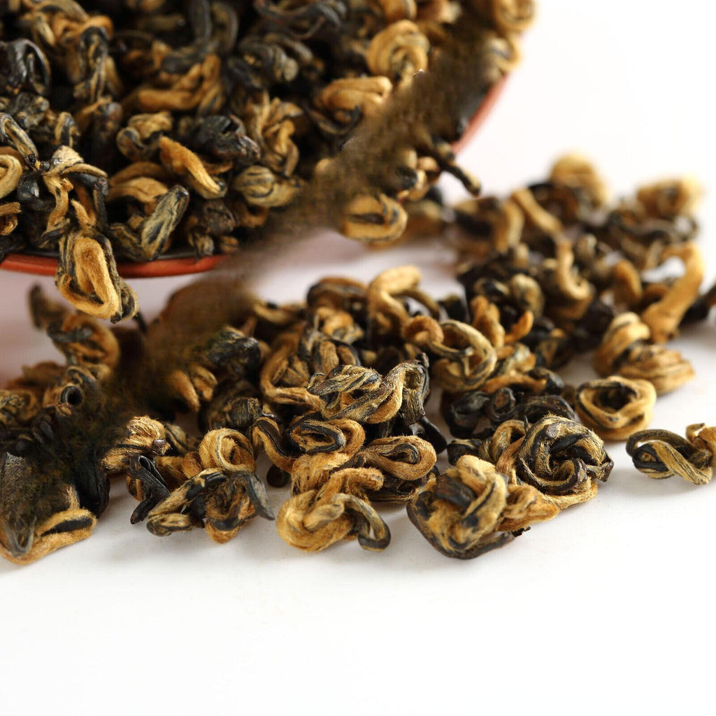 HELLOYOUNG 100g Supreme Yunnan Black Tea Fengqing Dian Hong Snail Golden Buds
