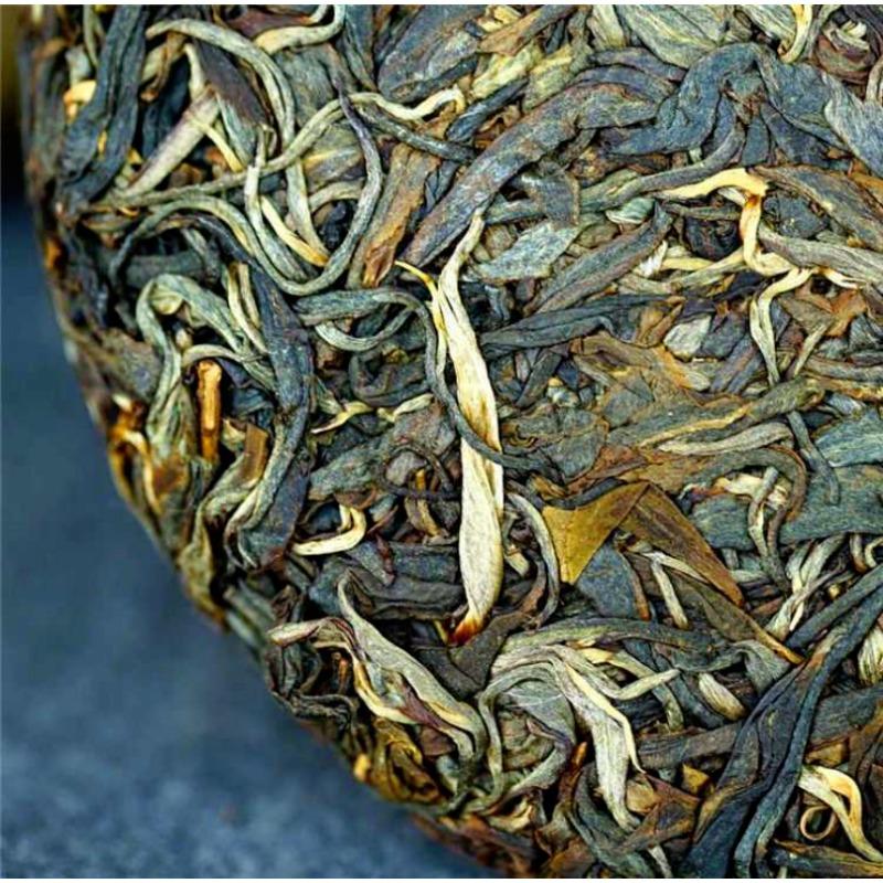 200g Yunnan Pu'er Tea Raw Tea Yiwu High Pole Ancient Pure Material Raw Tea Cake