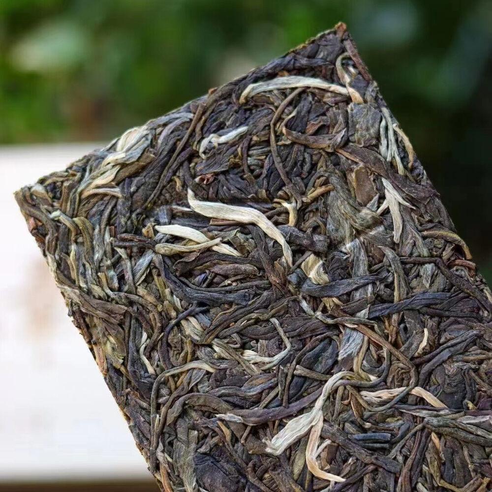 HelloYoungTea 250g Yunnan Sheng Puerh Tea Brick 2022 Laobanzhang Raw Pu-erh Brick Tea Puer Tea