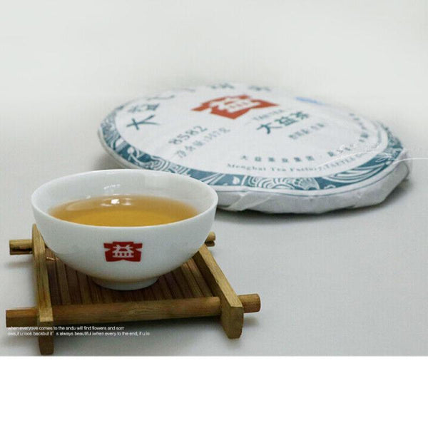 2016 TAETEA 8582 Menghai Dayi Puerh Raw Puer Tea Green Sheng Pu'er Tea Cake 357g