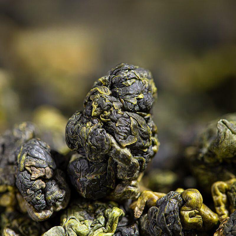 HelloYoungTea Authentic Premium Dong Ding Oolong High Mountain Tea Fragrant Strong Flavor