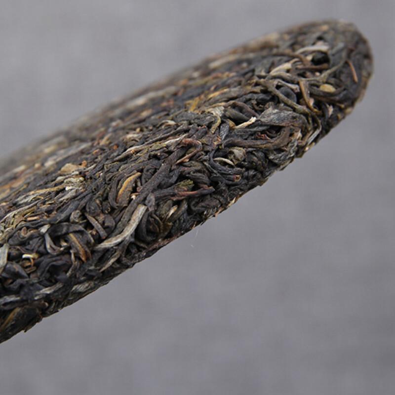 HelloYoungTea 2018 Yunnan Ancient Tree Puerh Tea Cake 357g Premium Chinese Green Tea