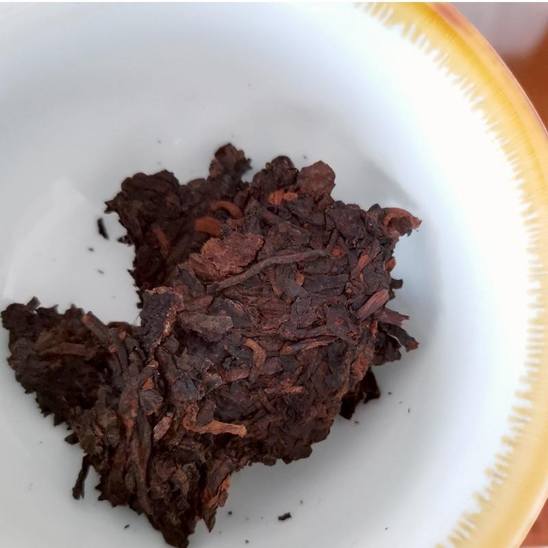 HelloYoungTea Yunnan Shu Pu-erh Old Tea Cake 2010 Ripe Pu-erh Menghai Ancient Tree Handmade Shu Pu-erh Qizi Tea Cake 357g