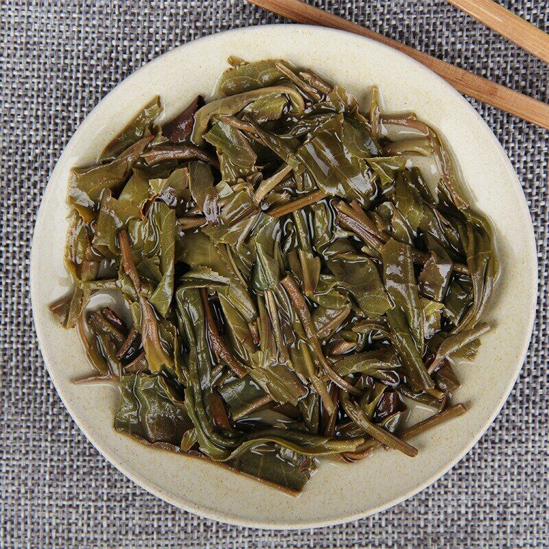 HelloYoungTea 2018 Yunnan Shen Puer Yiwu Spring Rhyme Raw Puer Tea Small Sheng Puer Cake 180g
