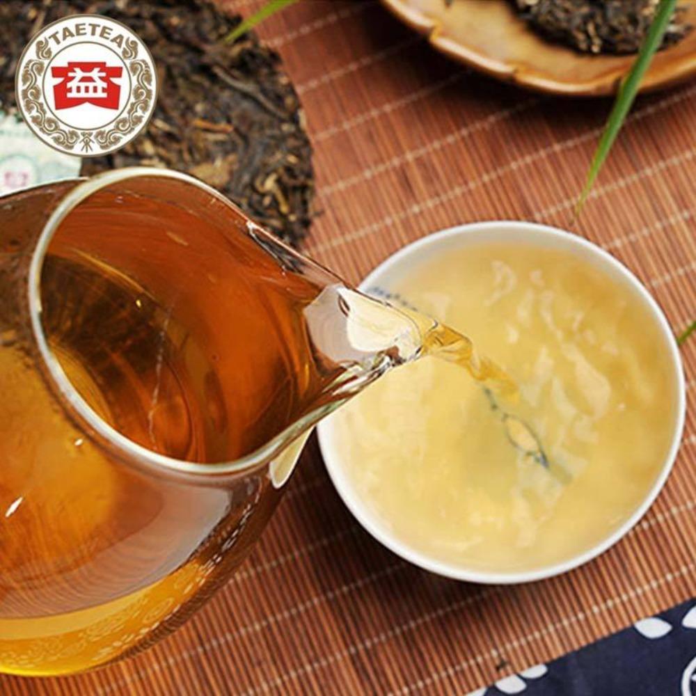 HelloYoungTea 150g TAETEA 7542 Raw Puer Tea Cake Dayi Menghai Sheng Pu-erh