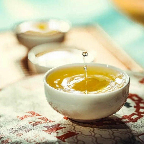 HelloYoungTea 2019/2020 Classic 7741 Raw Pu-erh Sheng Cha 357g Cake Zhongcha Pu'er Puer Tea