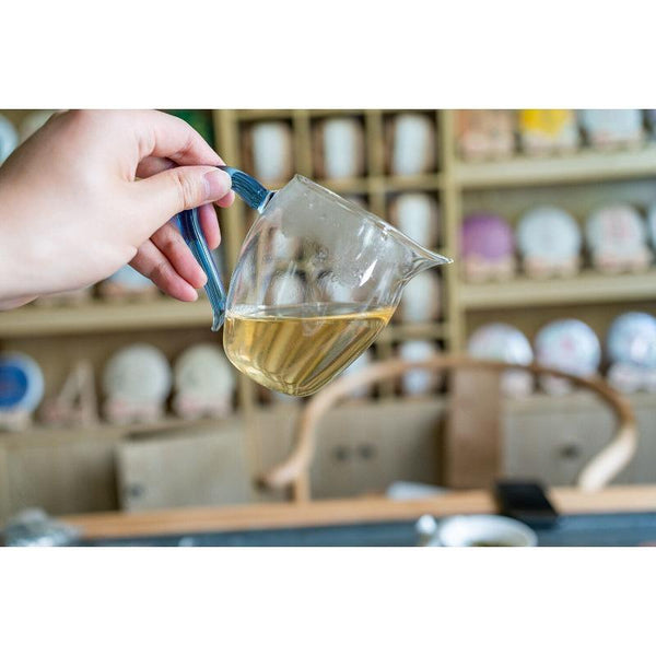 HelloYoungTea 500g Icelandic Dam Crooked Head Spring Ancient Pu-erh Raw Tea Honey Orchid Aroma