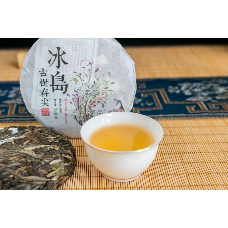 100g Pu-erh Raw Tea Tea Cake Yunnan Iceland Ancient Tree Pu-erh Tea Leaves
