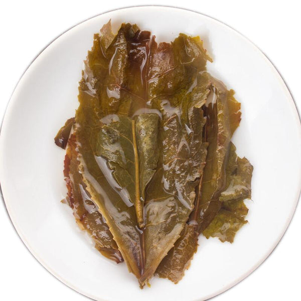 HelloYoungTea Pu-erh Tea Cake Raw Sheng Cha Yunnan 100-Year-Old Tree Golden Leaf 357g