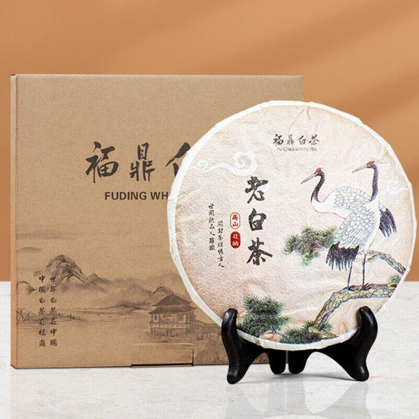 HelloYoungTea 300g(10.58Oz) Fuding White Tea Date White Tea Cake Tea Gift Box Packaging