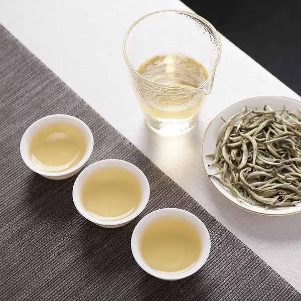 500g Chinese Yunnan Silver Needle White Tea Premium Bai Hao Yin Zhen Bai Cha Tea 500克中国云南白毫银针白茶 优质白毫银针白茶