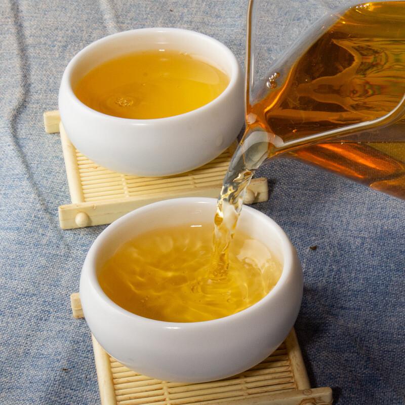HelloYoungTea Pu-erh Tea Cake Raw Sheng Cha Yunnan 100-Year-Old Tree Golden Leaf 357g