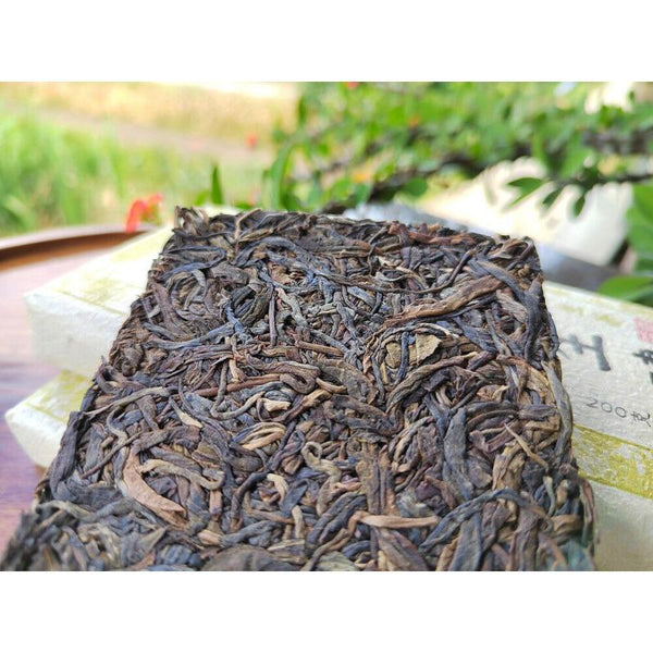 HelloYoungTea 200g YunNan Pu'er Old Tea Brick Tea Yiwu Old Raw Tea Aged Pu'er Raw Tea Brick
