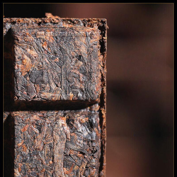 HelloYoungTea 200g Yunnan Menghai Large Tree Dry Storage Hand Brewed Tea Ripe Tea Brick