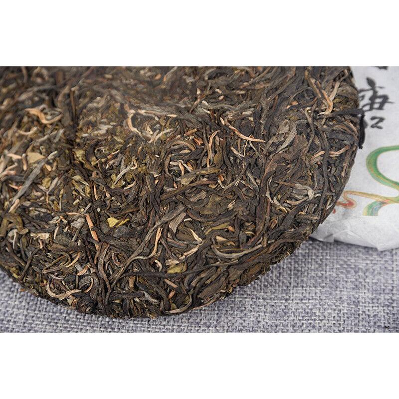 HelloYoungTea 357g Organic Green Tea Yiwu Spring Tea Yunnan Cake Tea Beneficial Health Tea