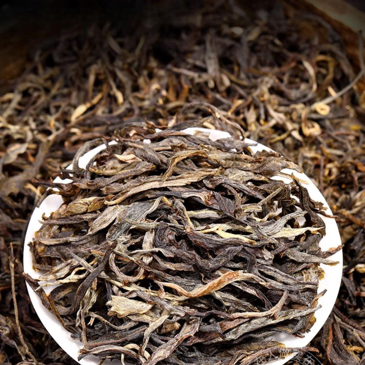 HelloYoungTea Xinyihao Yiwu Mintang Pu'er Raw Tea: Yunnan Ancient Tree Loose Tea for Daily Delight