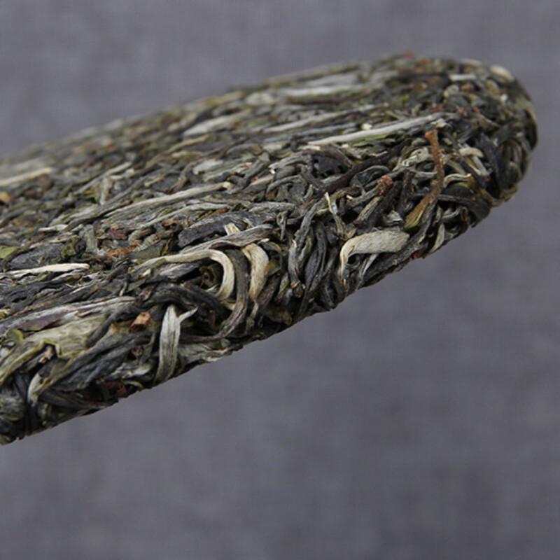 HelloYoungTea Ancient Tree Yunnan Puerh Green Tea Cake 357g Gift