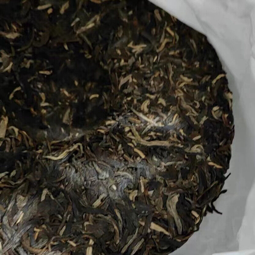 357g Yunnan Raw Pu-erh Tea Zhongcha Yiwu Pu'er Raw Tea Cake Top Puerh Cake Tea