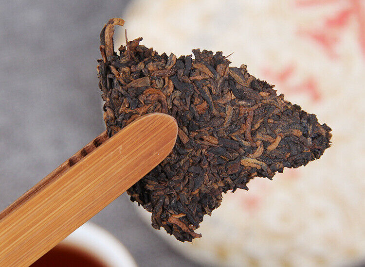 HelloYoung Chinese Yunnan Ripe Puerh Golden Bud Small Cake Puer Gongting 100g/3.52oz