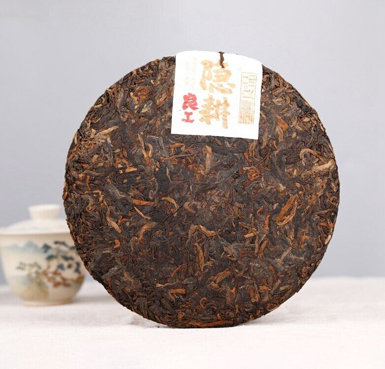 HelloYoung Old Comrade Old Ripe Puer Tea Cake 400g Liang Pin Yin Geng Shu Puer Tea