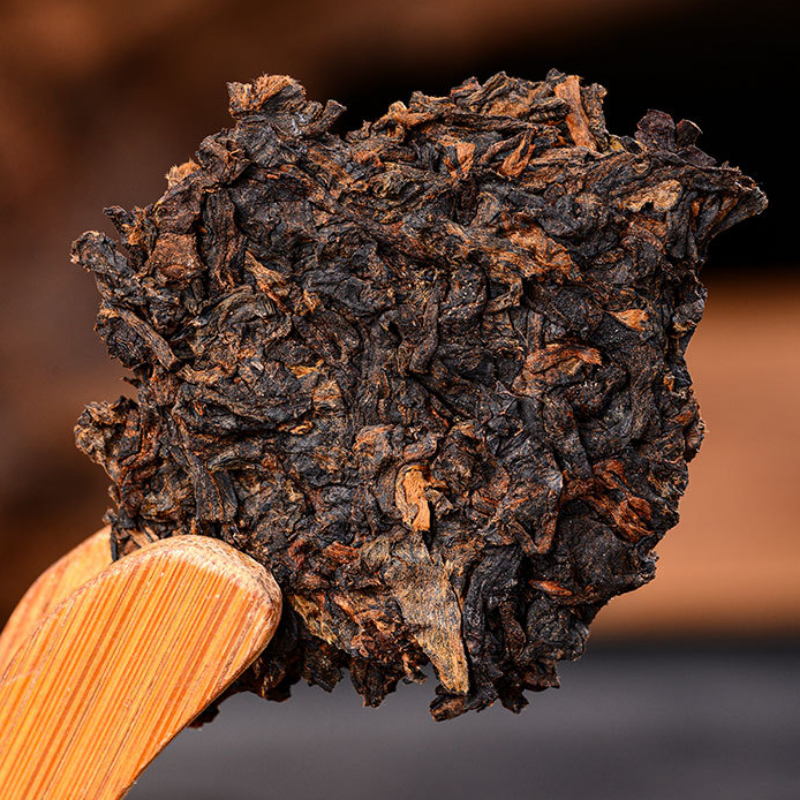 Gâteau de thé cuit Pu'er Palace thé mûr pu-erh thé noir chinois Pu'er 357g