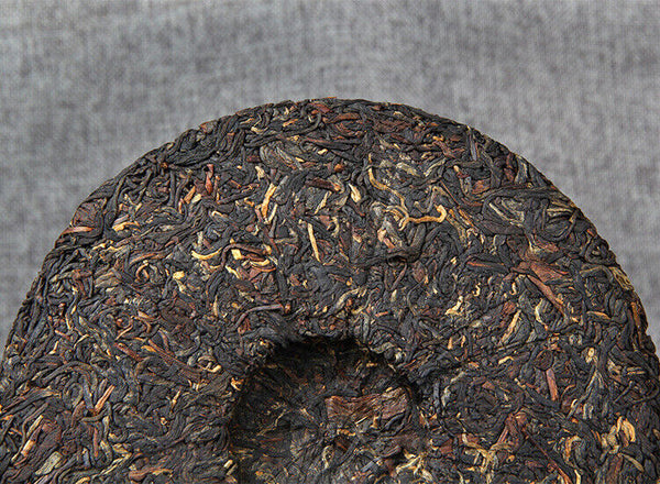 HelloYoung TeaYunnan Old Tree Black Chinese Tea Dianhong Feng Qing Red Black Tea Cake 357g