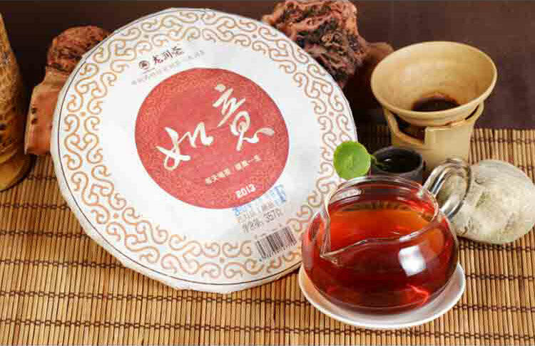 HelloYoung Ruyi * Year Yunnan Longrun Tea Puer Ripe Shu Pu-erh Tea Pu'er Cake 357g