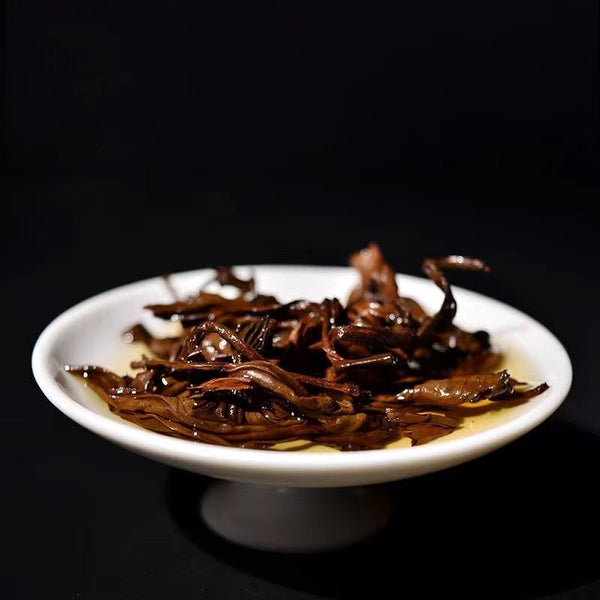 HelloYoung 357g Dianhong Black Tea Yunnan Fengqing Black Tea Cake Bingdaohong Organic Tea