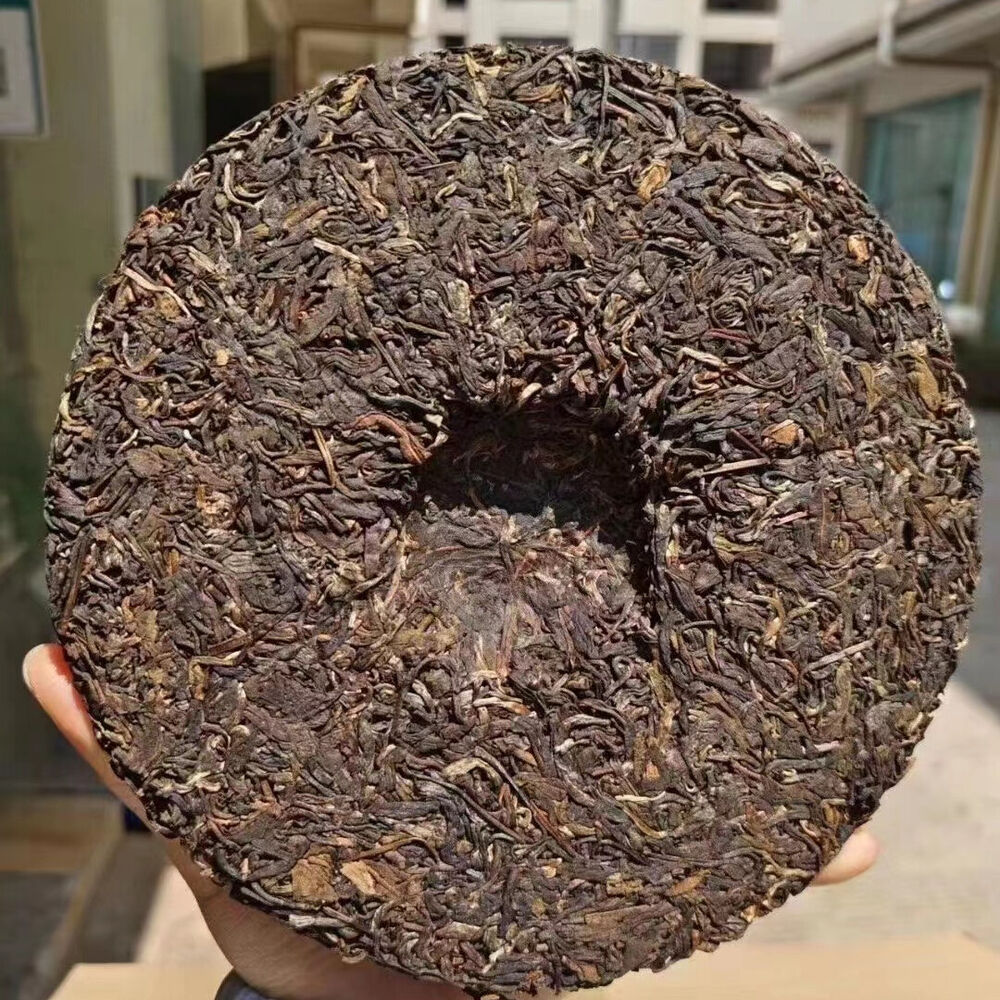 357g Yunnan Raw Puerh Old Tea Cake Aged Pu'er Raw Tea Premium Pu-erh Tea