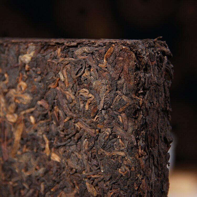 HelloYoung Haiwan Jiajia Shu Puer Tea Old Comrade Ripe Puer Tea Brick 250g