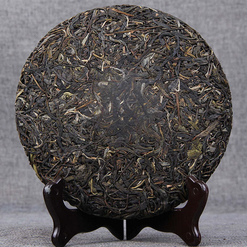 357g Yunnan Puerh Raw Tea Cake Nannuo Mountain Pu-erh Shengcha Spring Pu'er Tea Secondary image